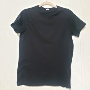 FABLETICS...Classic Black T-Shirt..SIZE:M